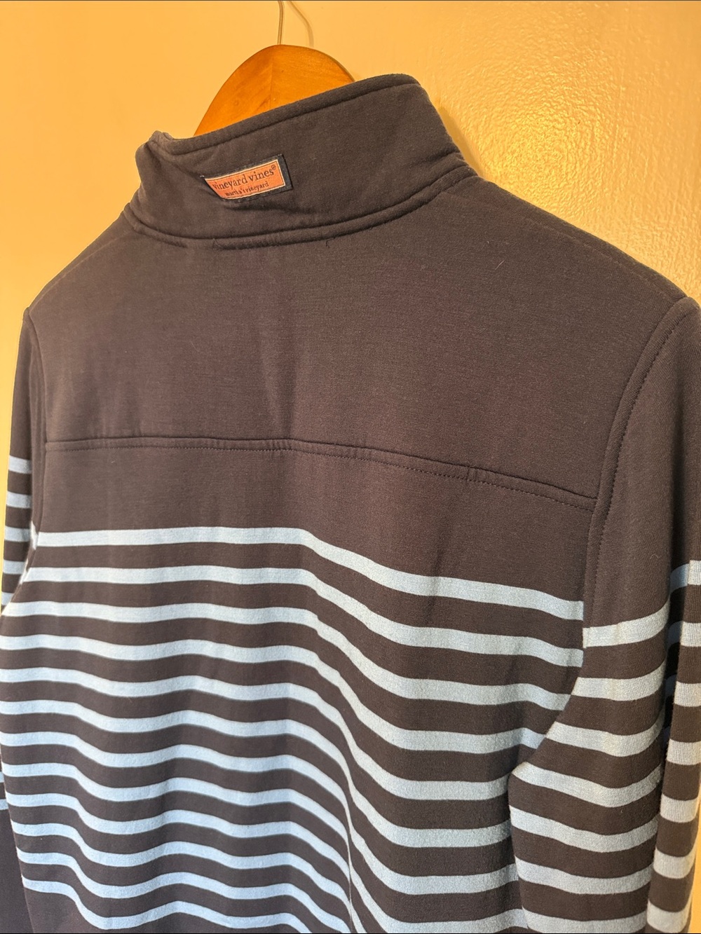 Vineyard Vines Women’s The Shep Shirt Navy Blue Stripes 1/4 Zip L - Picture 8 of 11